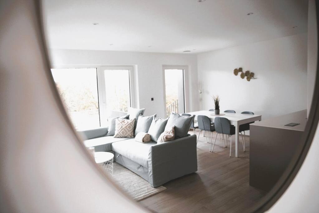 Beautiful Stylish 2Br Apartment In Kirchberg Luxembourg Bagian luar foto
