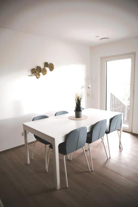 Beautiful Stylish 2Br Apartment In Kirchberg Luxembourg Bagian luar foto